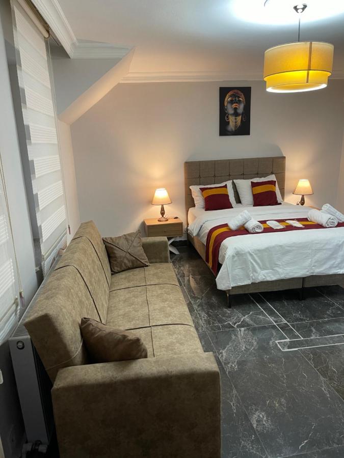 Taksim Turan suite Istanbul Bagian luar foto