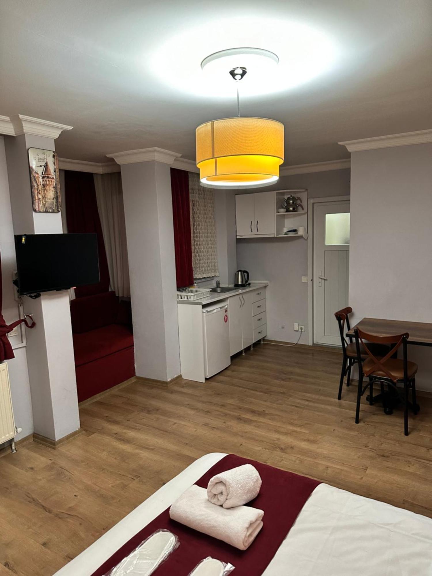 Taksim Turan suite Istanbul Bagian luar foto