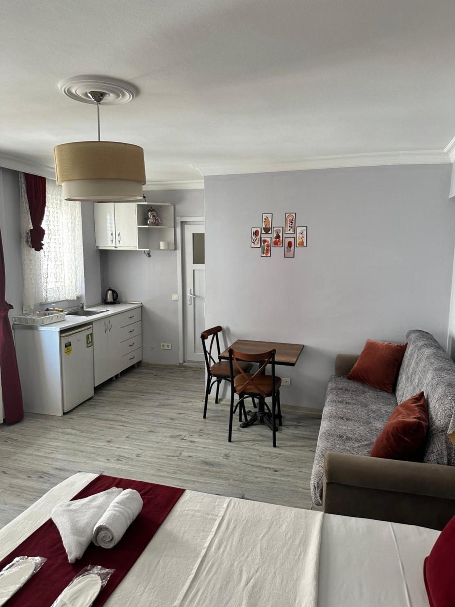 Taksim Turan suite Istanbul Bagian luar foto
