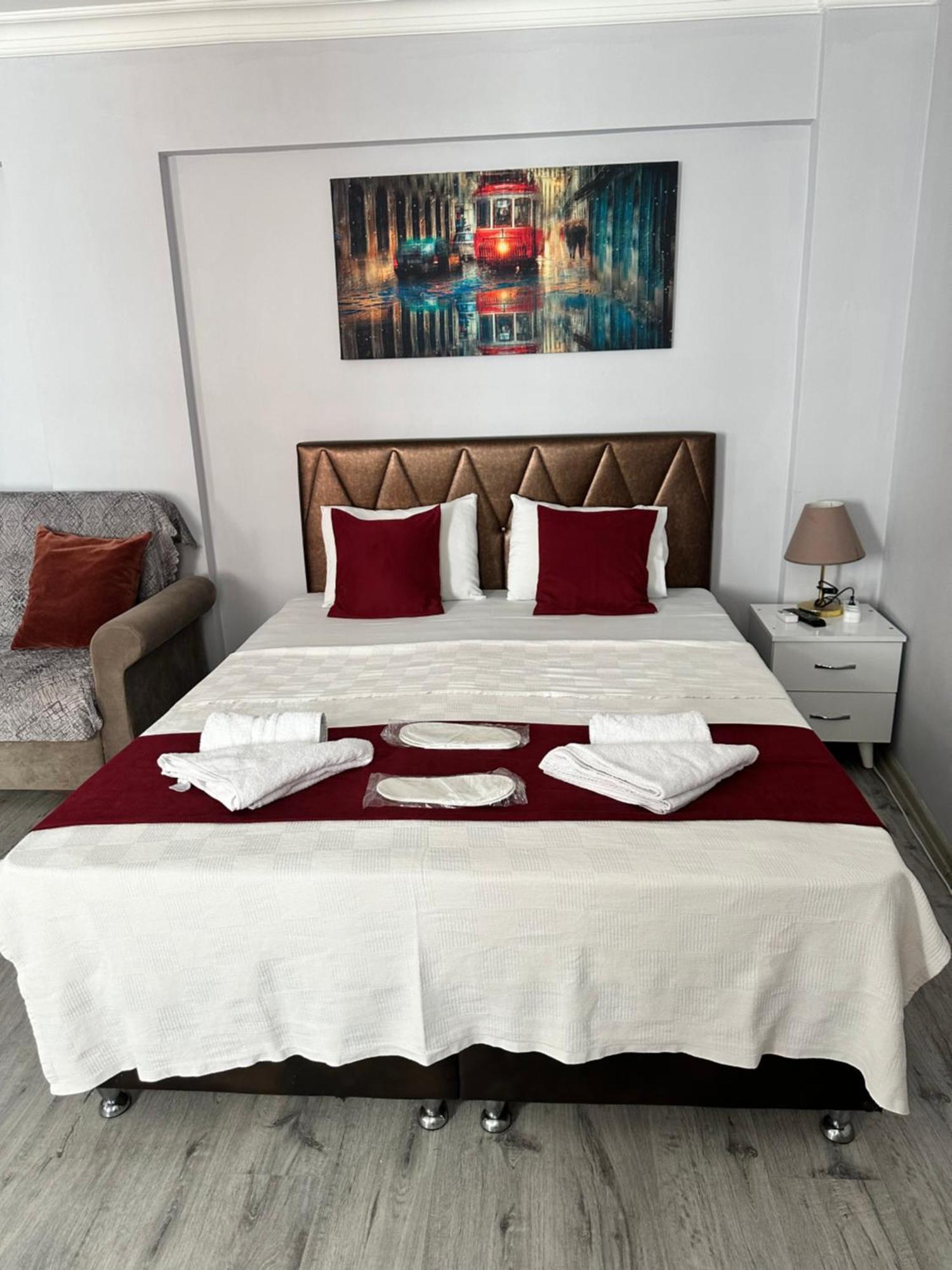 Taksim Turan suite Istanbul Bagian luar foto
