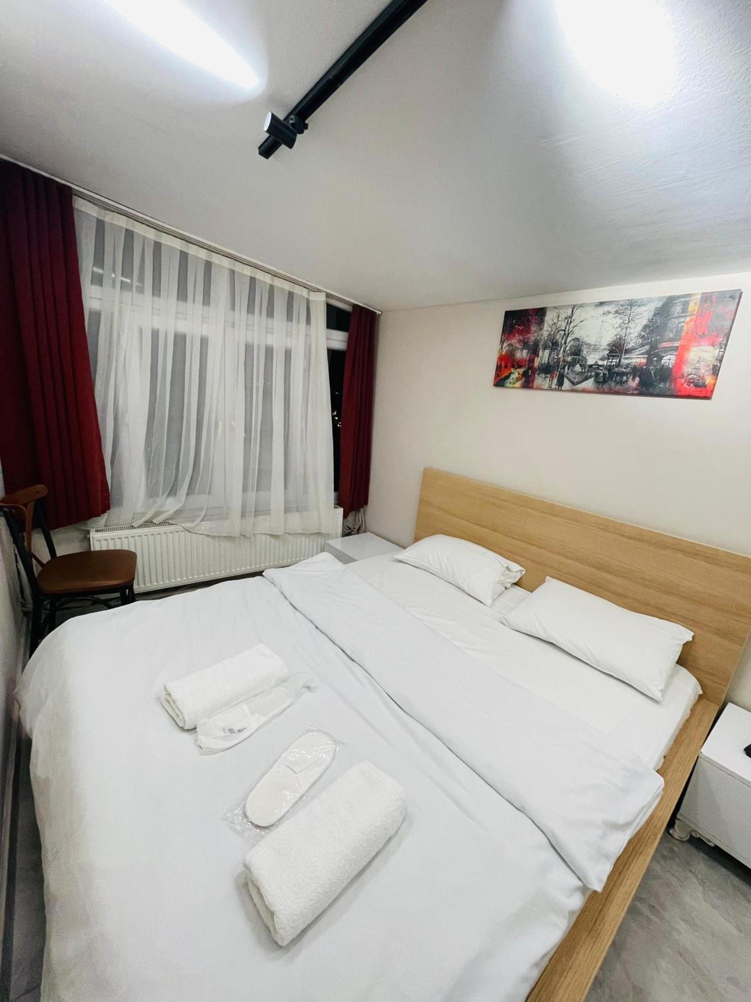 Taksim Turan suite Istanbul Bagian luar foto